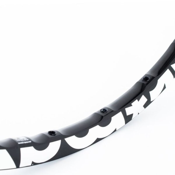 LLANTA 26 RECAMBIO CROSSMAX ST 013 DELANTERA